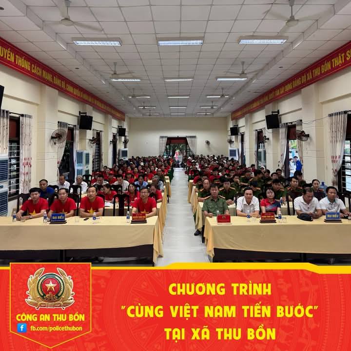 Chương trình "Cùng Việt Nam tiến bước" tại xã Thu Bồn